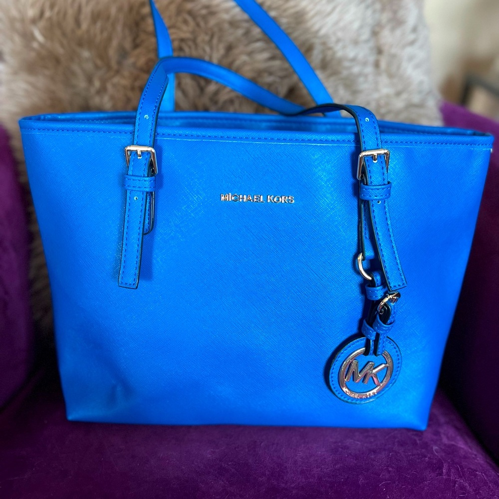 EUC MICHAEL KORS Blue Tote Bag